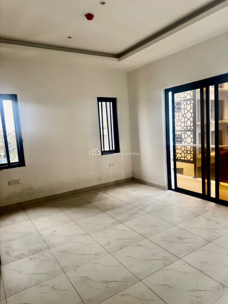 Exquisite 2-bedroom Fully Serviced Apartment with Elevator, Pool & Gym, Lekki Phase 1, Lekki, Lagos, Flat / Apartment for Rent