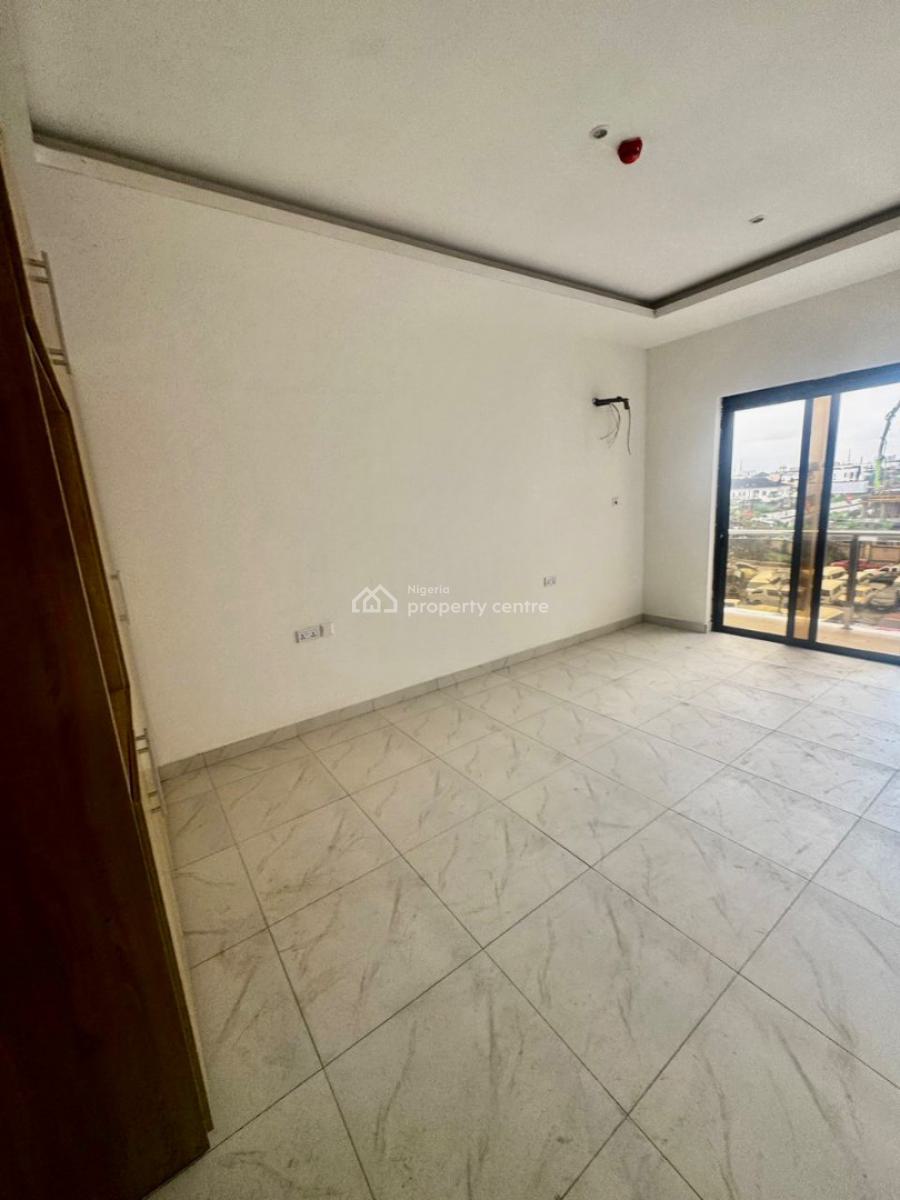 Exquisite 2-bedroom Fully Serviced Apartment with Elevator, Pool & Gym, Lekki Phase 1, Lekki, Lagos, Flat / Apartment for Rent