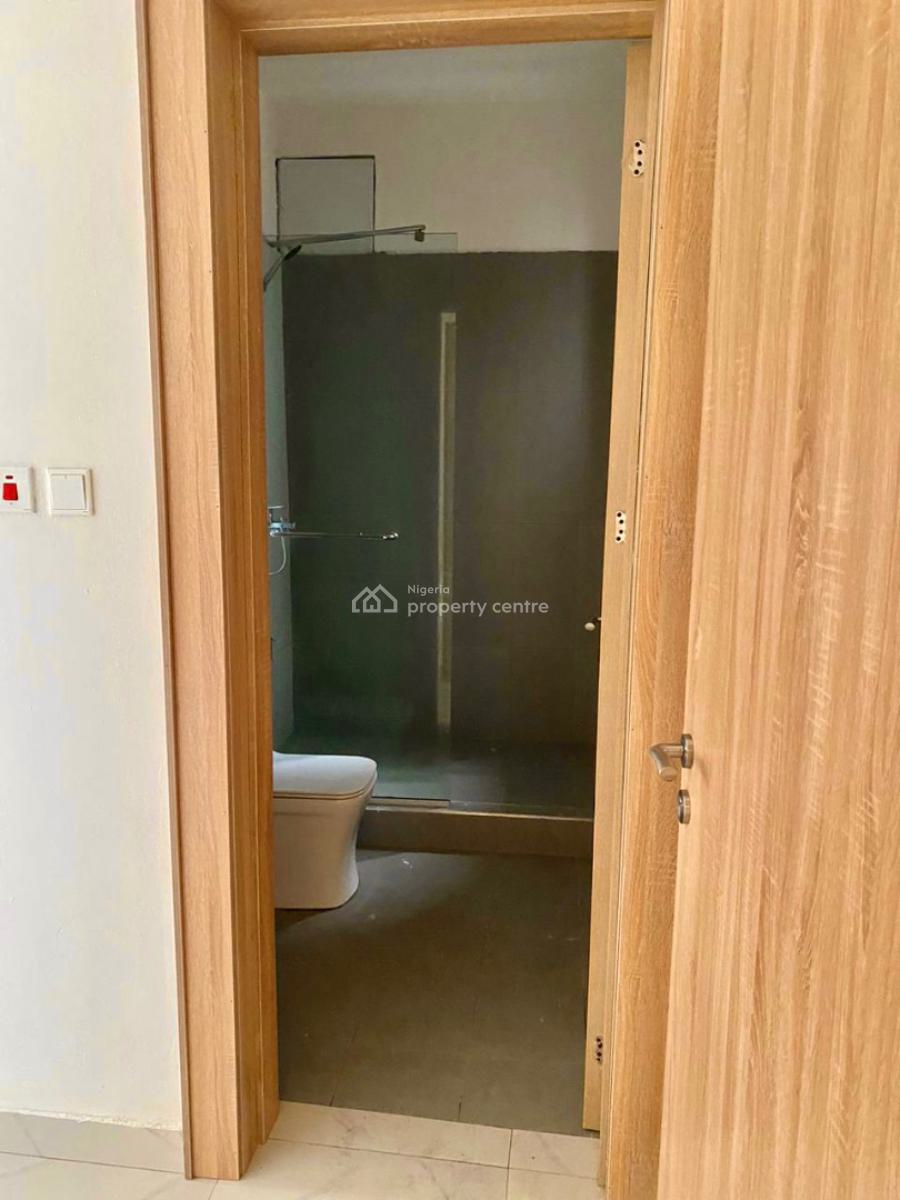 Exquisite 2-bedroom Fully Serviced Apartment with Elevator, Pool & Gym, Lekki Phase 1, Lekki, Lagos, Flat / Apartment for Rent
