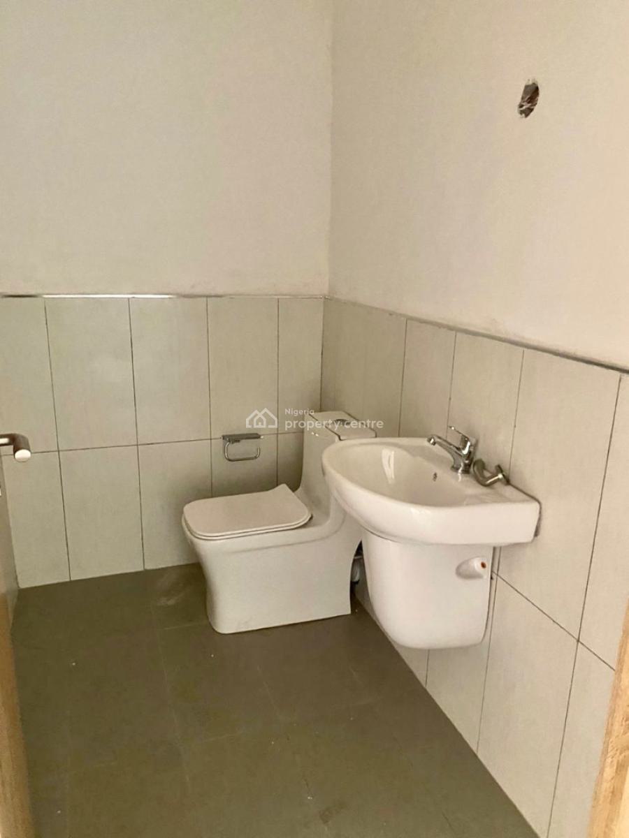 Exquisite 2-bedroom Fully Serviced Apartment with Elevator, Pool & Gym, Lekki Phase 1, Lekki, Lagos, Flat / Apartment for Rent