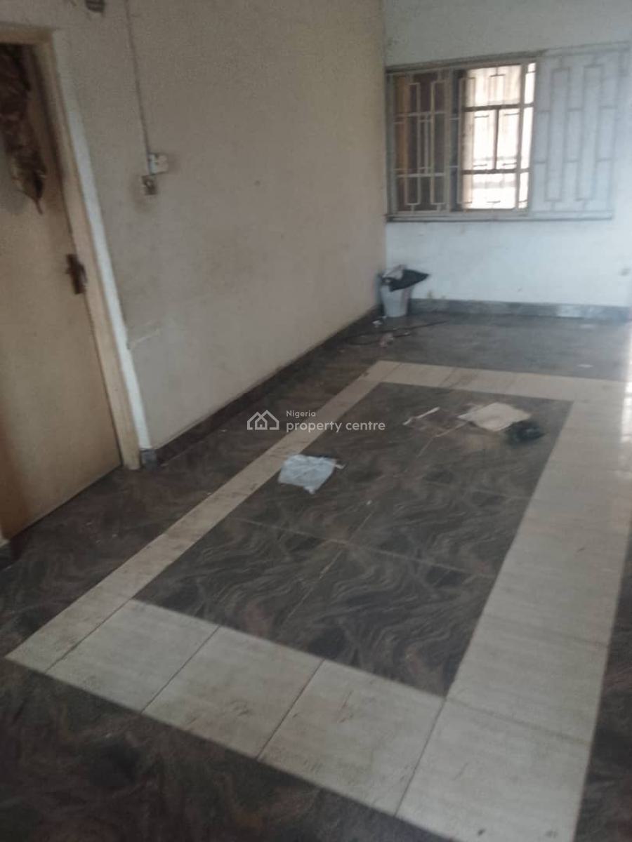 Standard and Spacious 2 Bedroom Flat, Ondo Street, Ebute Metta East, Yaba, Lagos, Flat / Apartment for Rent