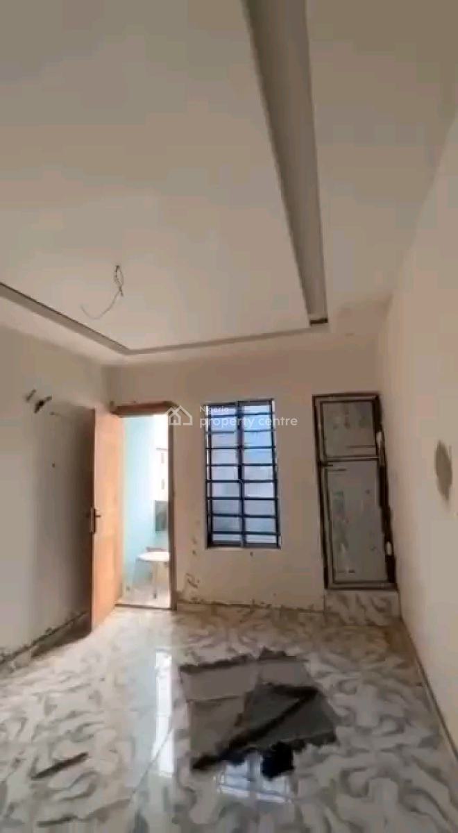 a Tastefully Finished and Standard Miniflat, Groundfloor with 2toilets, Off Bajulaye Road, Shomolu, Lagos, Mini Flat (room and Parlour) for Rent