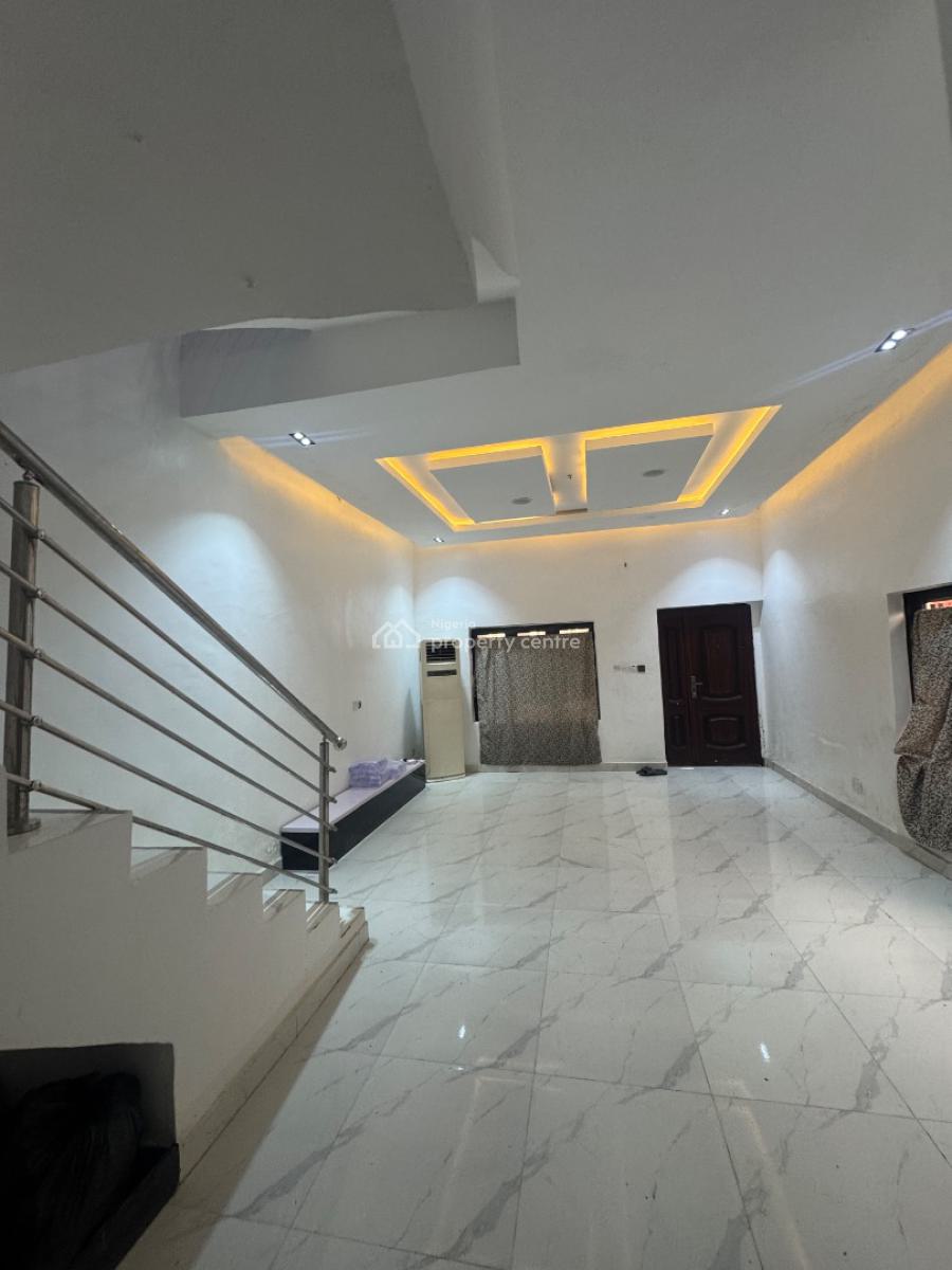 Nice 4 Bedroom Duplex Semi Detached Self Compound, Harris Drive Lekki Vgc, Lekki, Lagos, Semi-detached Duplex for Sale