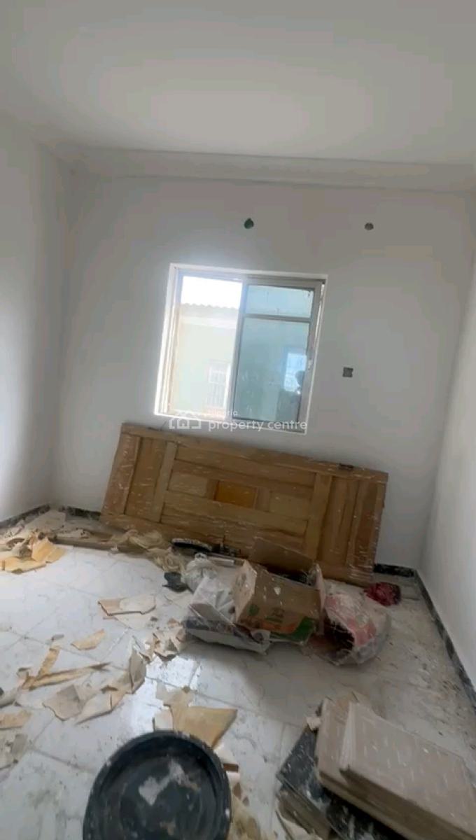 a Relatively New and Decent Mini Flat, with 2 Toilets and Bath, Off Pedro Road ,ladilak, Shomolu, Lagos, Mini Flat (room and Parlour) for Rent