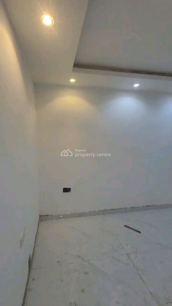 Relatively New Mini Flat with Model Facility in a Lovely Environment, Tapa Street Off Abeokuta Street,ebute Metta, Yaba, Lagos, Mini Flat (room and Parlour) for Rent