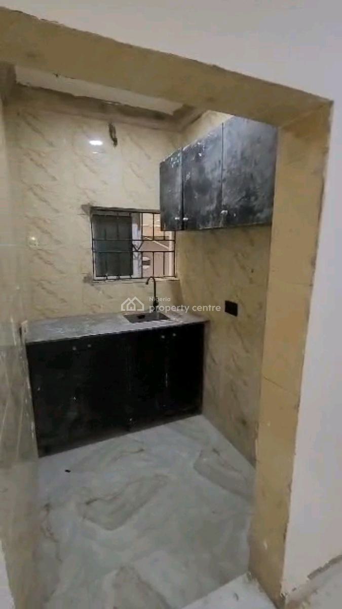 Relatively New Mini Flat with Model Facility in a Lovely Environment, Tapa Street Off Abeokuta Street,ebute Metta, Yaba, Lagos, Mini Flat (room and Parlour) for Rent