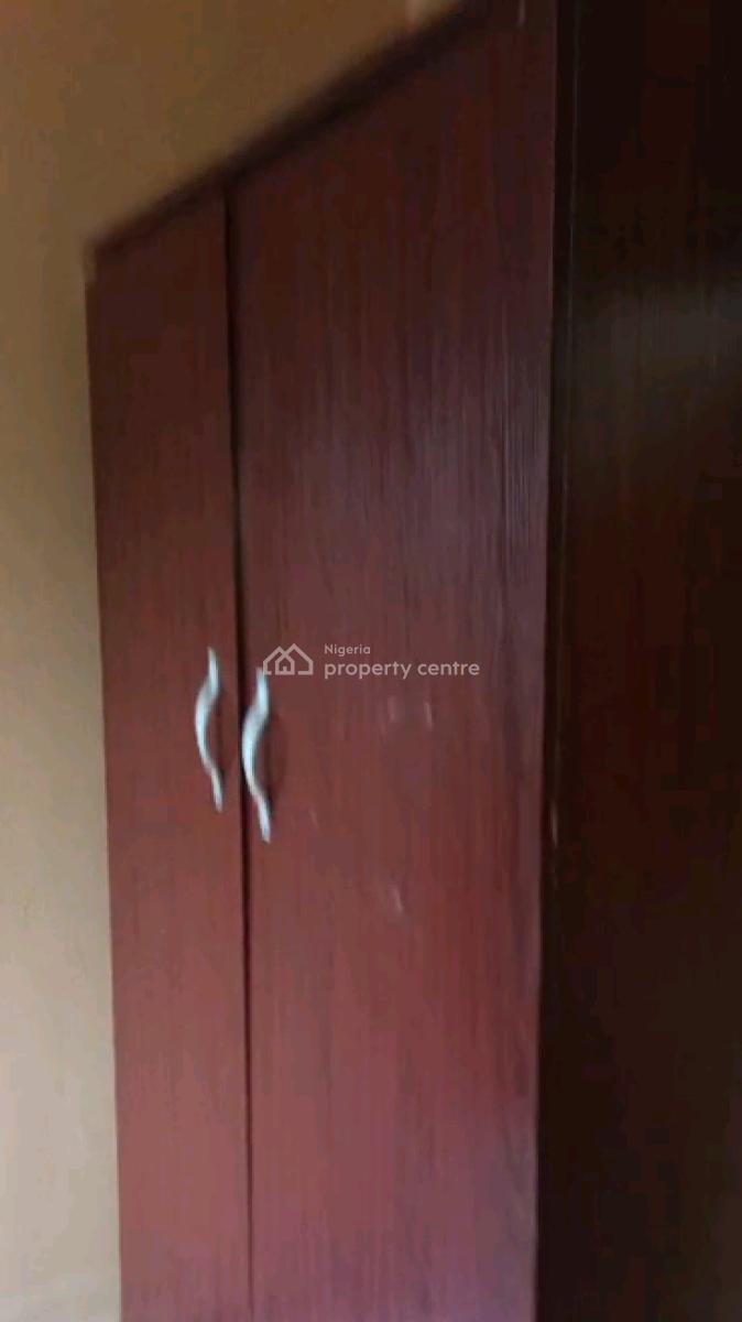 Mini Flat, Adekunle, Yaba, Lagos, Mini Flat (room and Parlour) for Rent