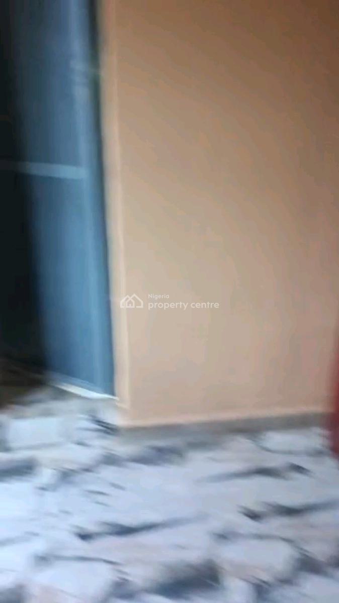 Mini Flat, Adekunle, Yaba, Lagos, Mini Flat (room and Parlour) for Rent