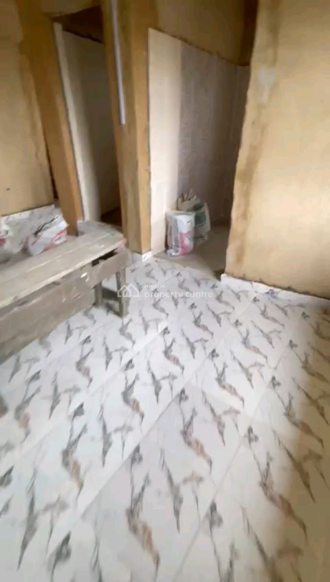 Standard and Executive  Two Bedroom Flat, Abeokuta Street, Adekunle, Yaba, Lagos, Flat / Apartment for Rent