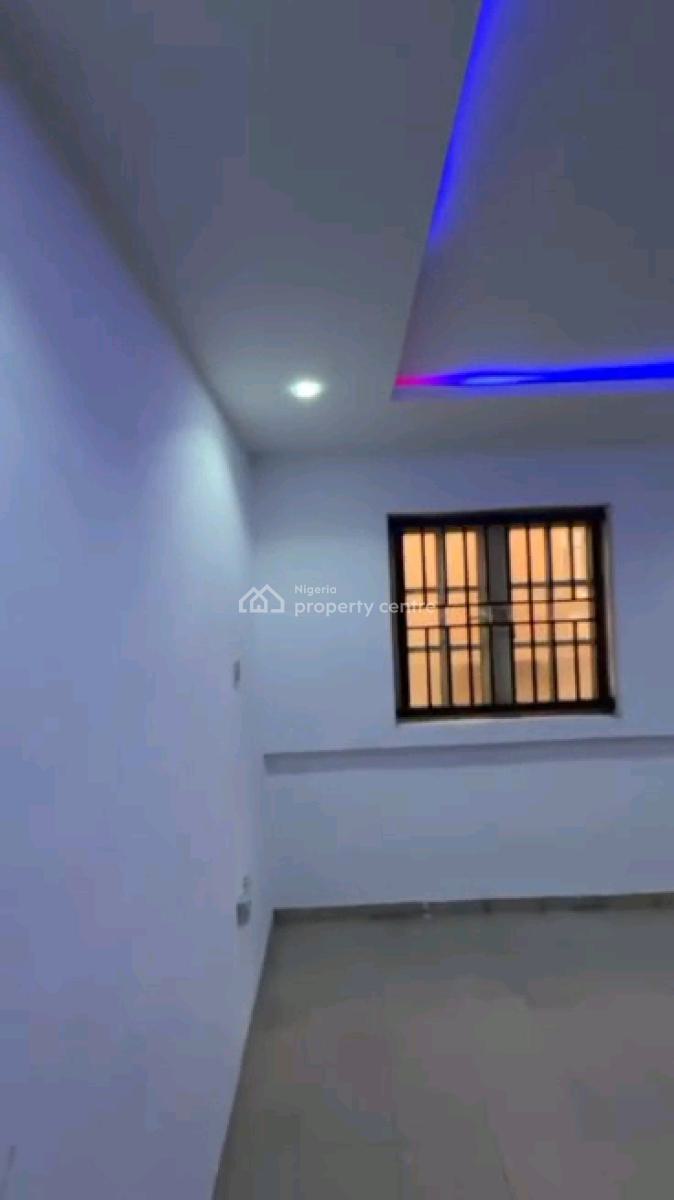 Decent and Renovated 2 Bedroom Flat with 2 Toilets / Bathrooms, Pop, Gra, Ogudu, Lagos, Flat / Apartment for Rent