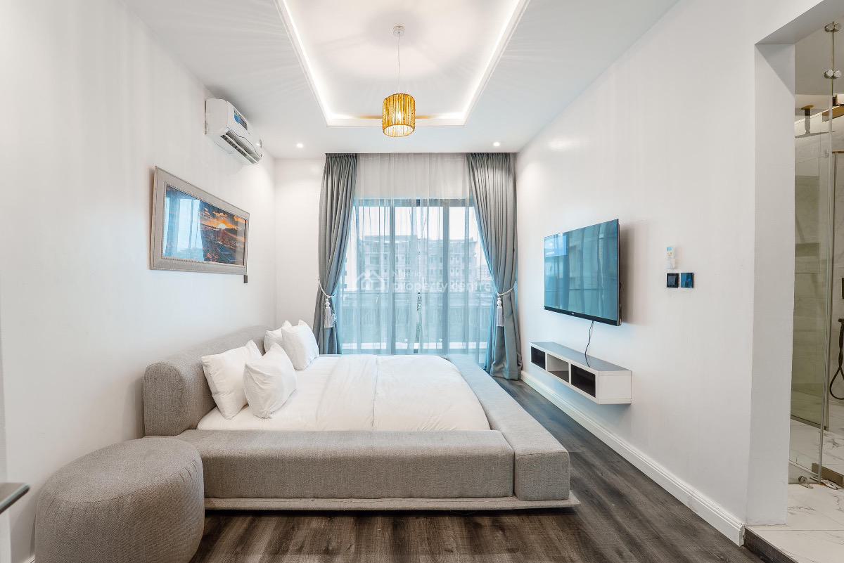 Lovely 2-bedroom Smart Maisonette Apartment with Ps5, Pool & Snooker, Off Freedom Way, Lekki Phase 1, Lekki, Lagos, House Short Let