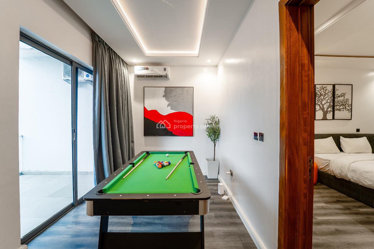 Lovely 2-bedroom Smart Maisonette Apartment with Ps5, Pool & Snooker, Off Freedom Way, Lekki Phase 1, Lekki, Lagos, House Short Let