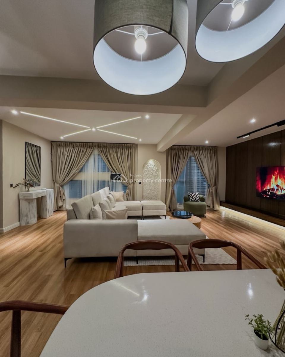 Spacious Stunning 3 Bedroom Apartment in a Secured Estate, Lekki, Lagos, House Short Let