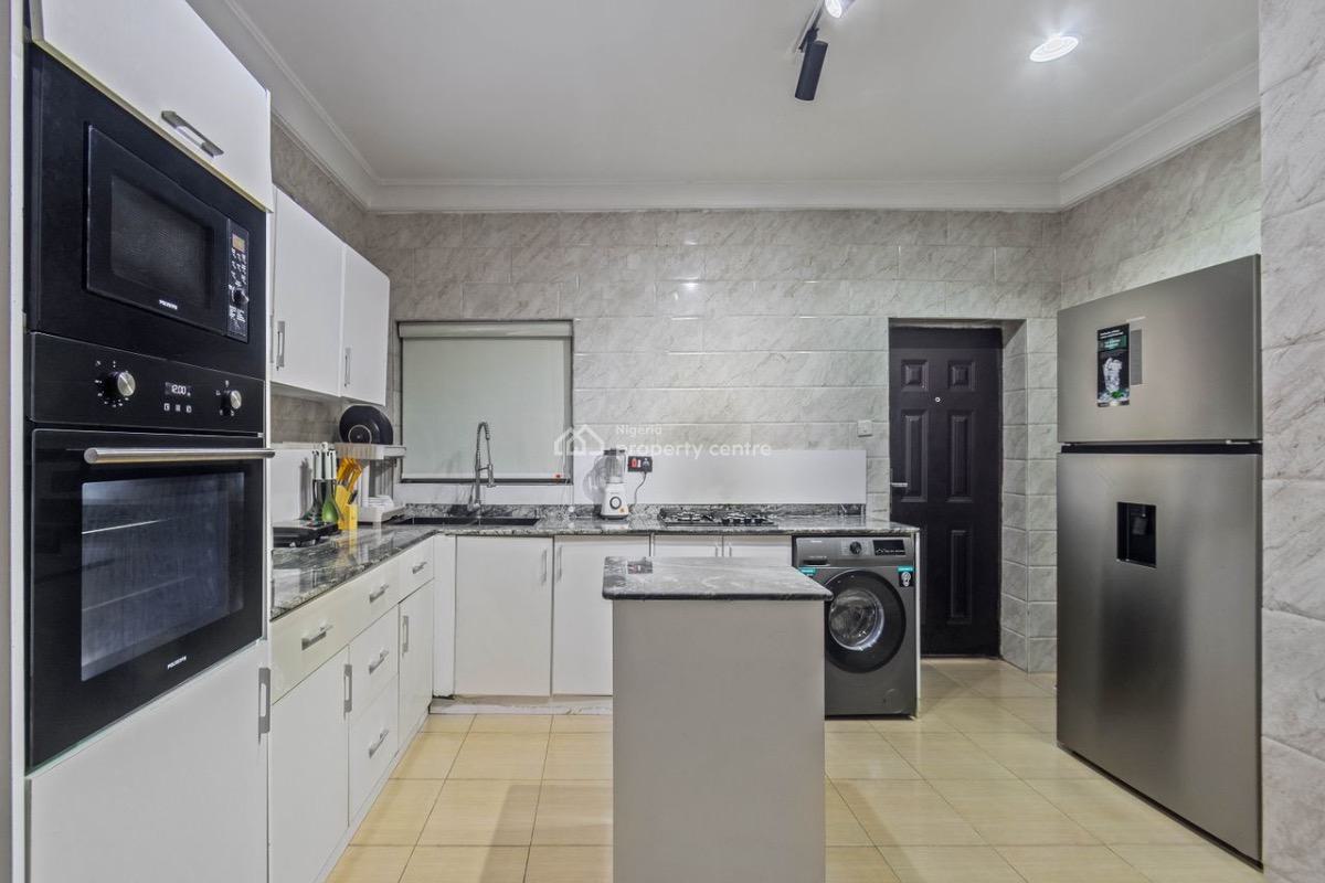 Luxury 3-bedroom Apartment in a Serene Environment, Ikoyi, Lekki, Lagos, House Short Let