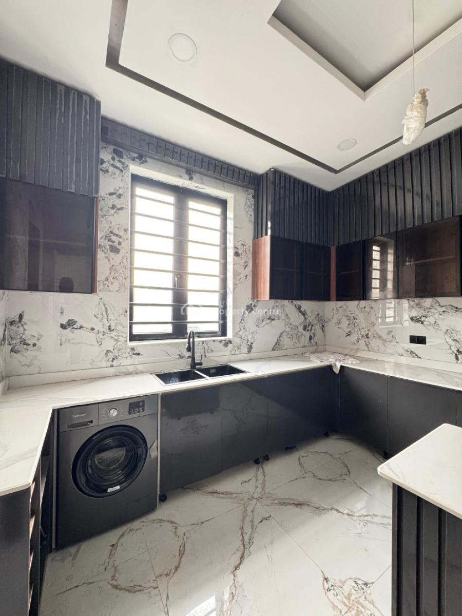 Massive  5  Bedroom Detached Duplex with a Bq  with a Pool & Cinema Fo, Lekki Phase 1, Lekki, Lagos, Detached Duplex for Sale