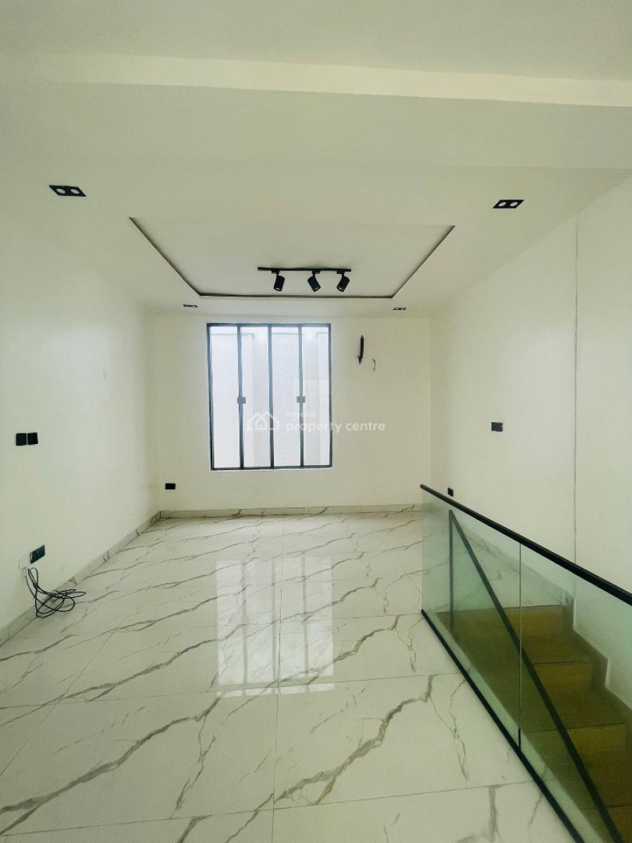 The Alluring 5bedroom Detached Home, Chevron, Lekki, Lagos, Detached Duplex for Sale