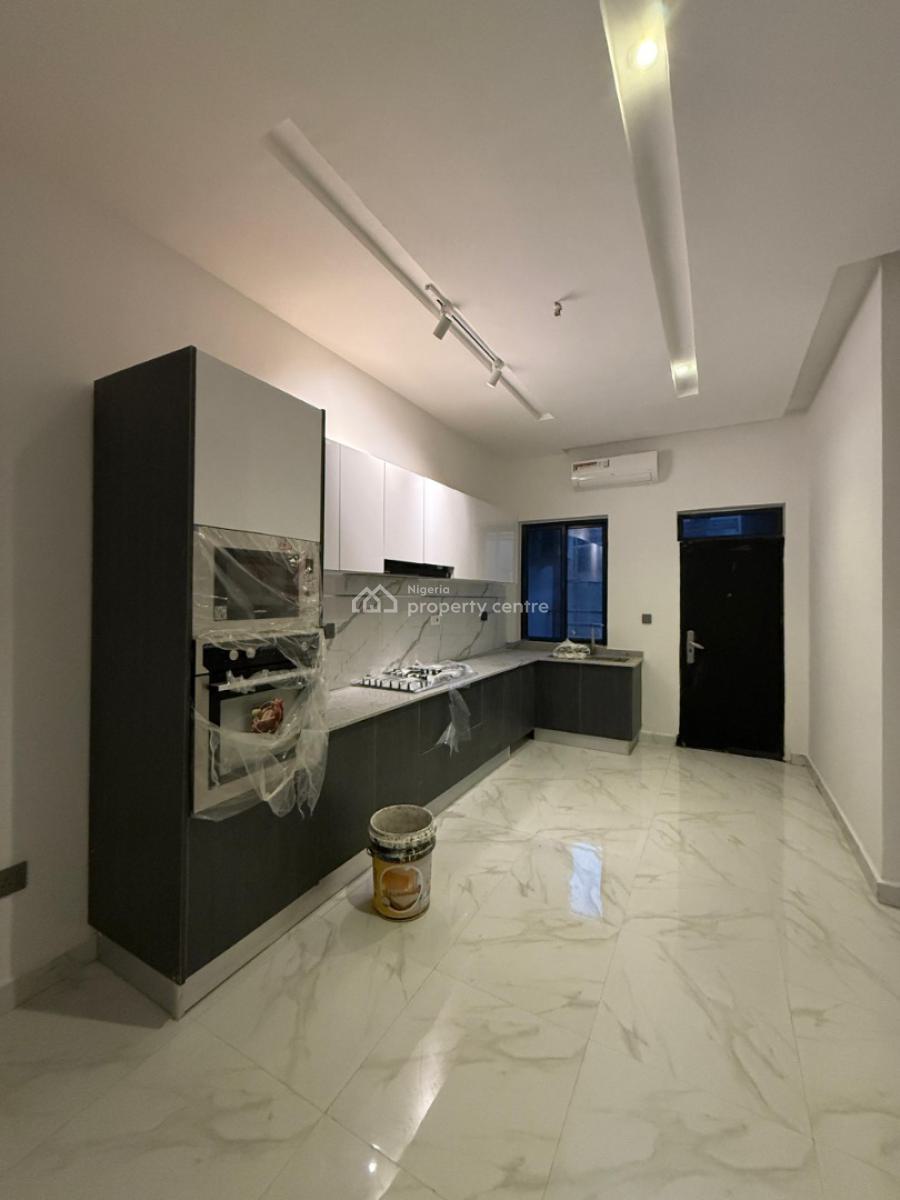 Luxury 3 Bedroom Flat, Guzape District, Abuja, Flat / Apartment for Sale