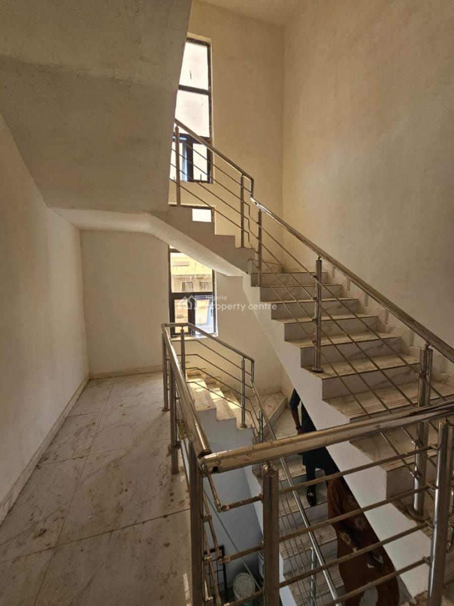 3 Bedroom Apartment, Maryland, Lagos, Flat / Apartment for Sale