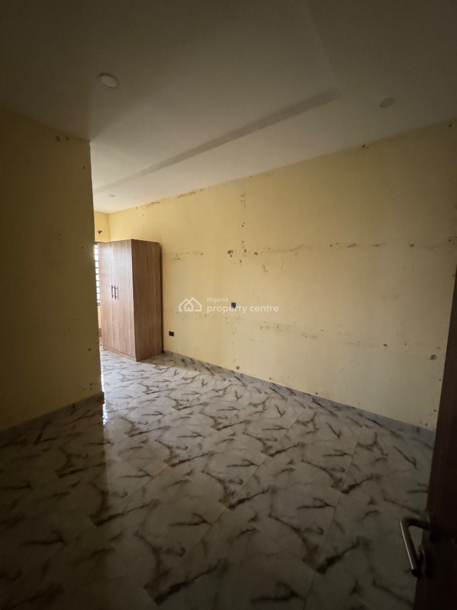 Sharp 2 Bedroom Flat, Lekki Scheme 2, Ajah, Lagos, Flat / Apartment for Rent