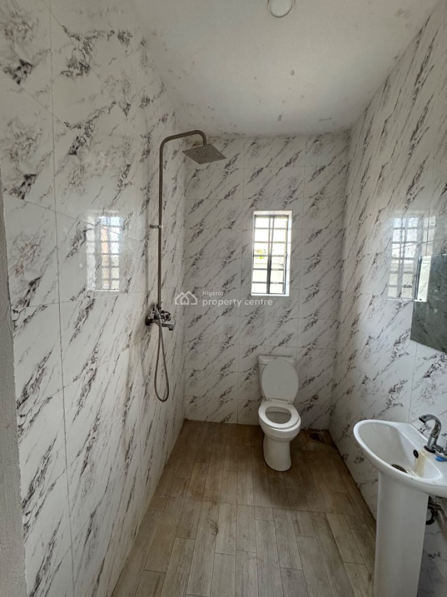Sharp 2 Bedroom Flat, Lekki Scheme 2, Ajah, Lagos, Flat / Apartment for Rent