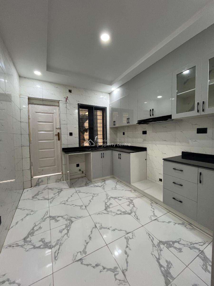 Exclusively Built  4 Bedroom Stand Alone Terrace Duplex with a Bq, Anthony, Anthony, Maryland, Lagos, Terraced Duplex for Sale