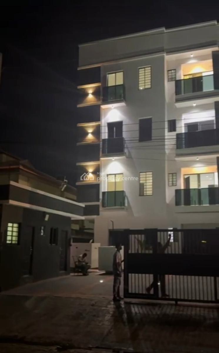 a 2 Bedroom Block of Flat, Lekki Phase 1, Lekki, Lagos, Block of Flats for Sale