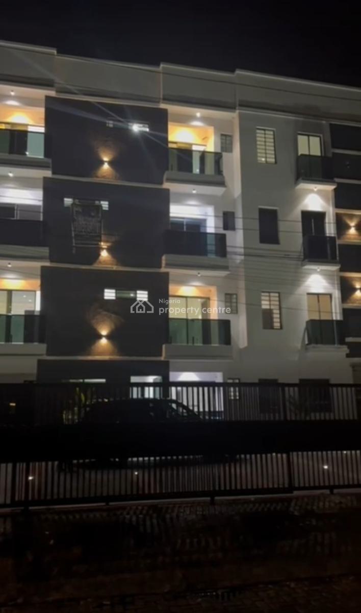 a 2 Bedroom Block of Flat, Lekki Phase 1, Lekki, Lagos, Block of Flats for Sale