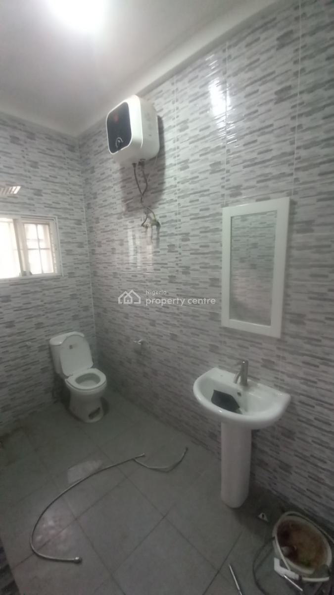 Tastefully Finished 2 Bedroom Flat in an Estate, Dawaki, Gwarinpa, Abuja, Flat / Apartment for Rent