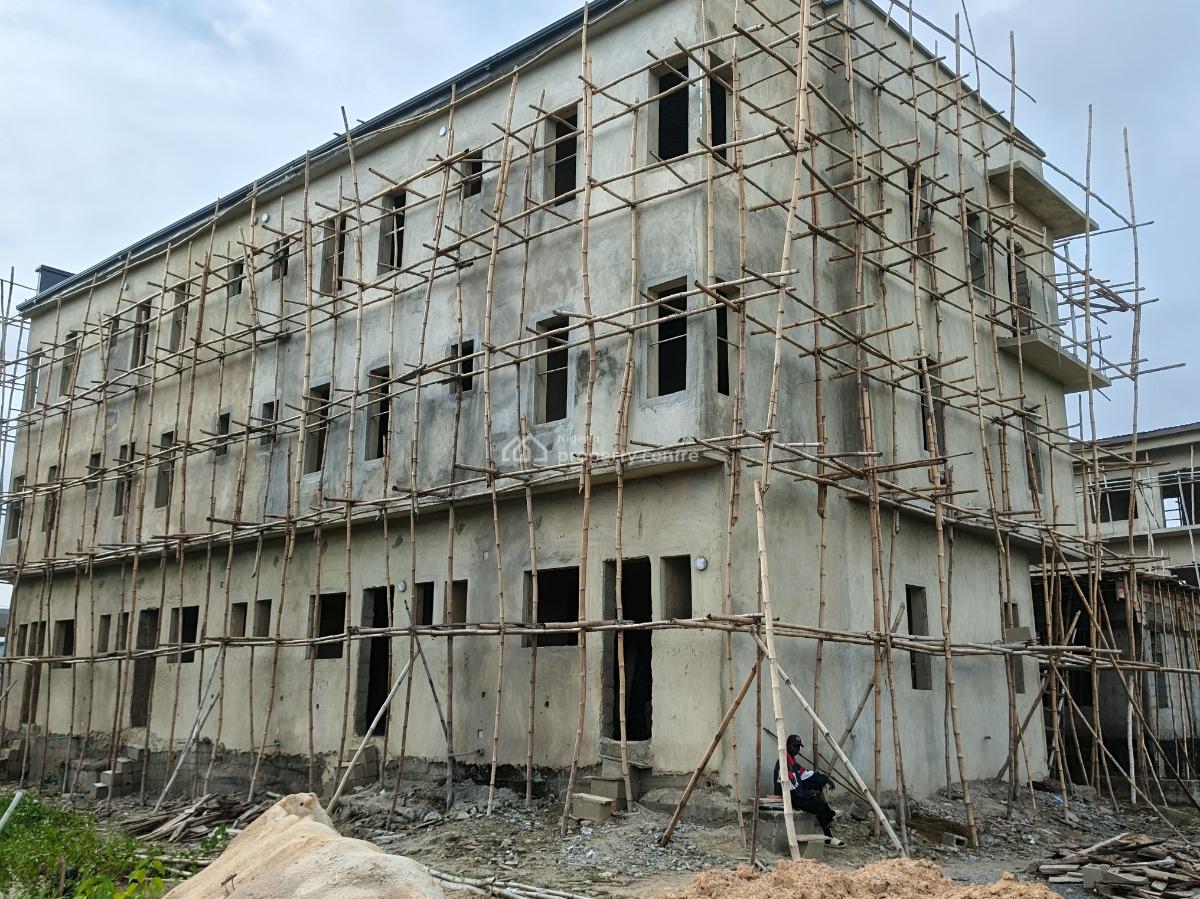 Distress Luxury 4-bedroom Terrace Duplex Suitable for Investment, Thomas Estate Extension, Ajah, Lagos, Terraced Duplex for Sale