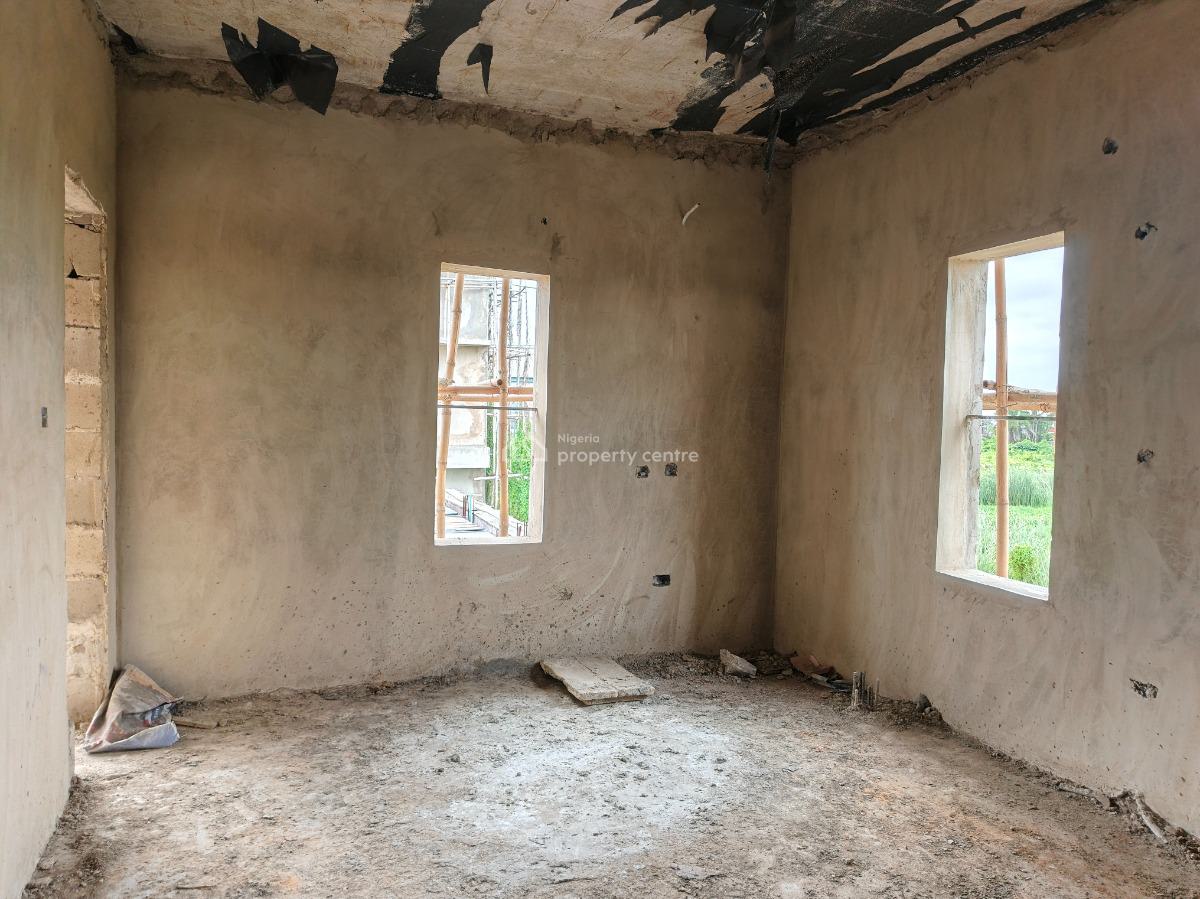 Distress Luxury 4-bedroom Terrace Duplex Suitable for Investment, Thomas Estate Extension, Ajah, Lagos, Terraced Duplex for Sale