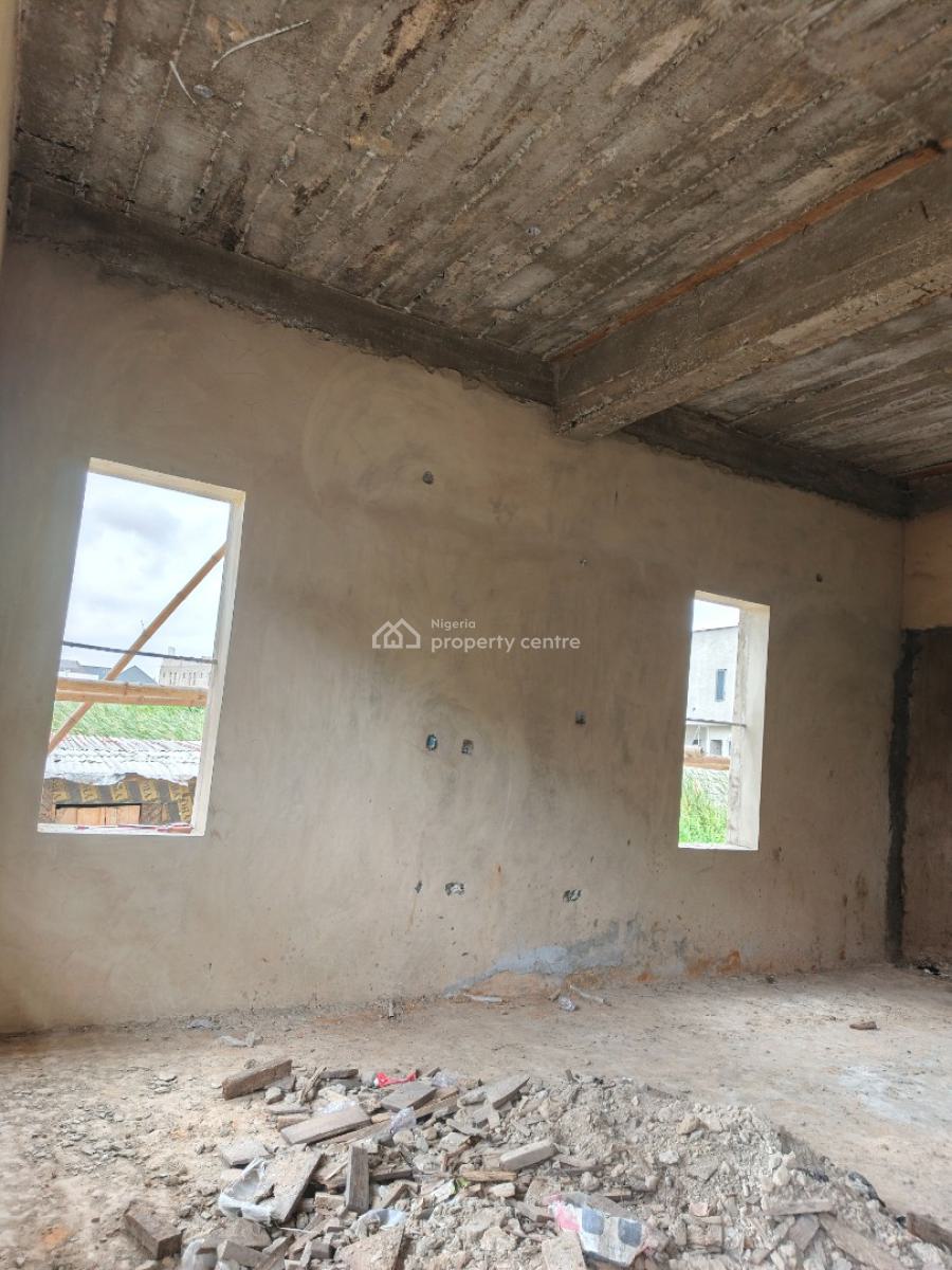 Distress Luxury 4-bedroom Terrace Duplex Suitable for Investment, Thomas Estate Extension, Ajah, Lagos, Terraced Duplex for Sale
