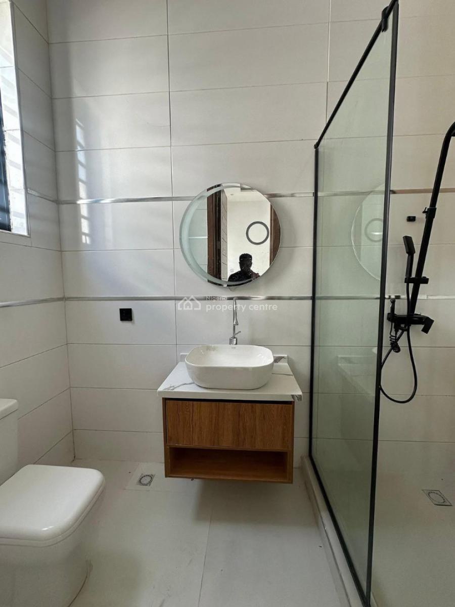 5 Bedroom Fully Detached with Bq and Swimming Pool, Ikota, Lekki, Lagos, Detached Duplex for Sale