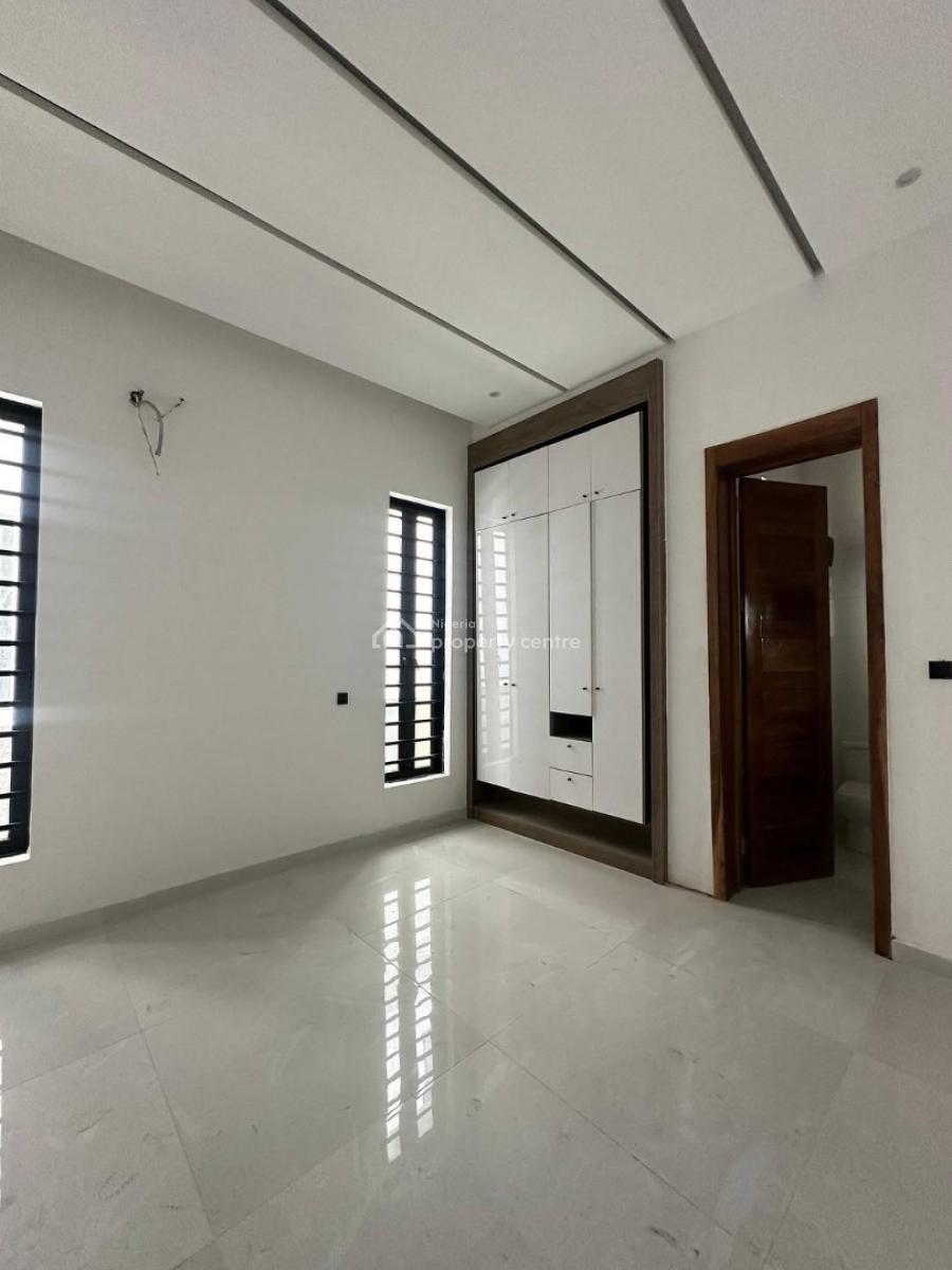 5 Bedroom Fully Detached with Bq and Swimming Pool, Ikota, Lekki, Lagos, Detached Duplex for Sale