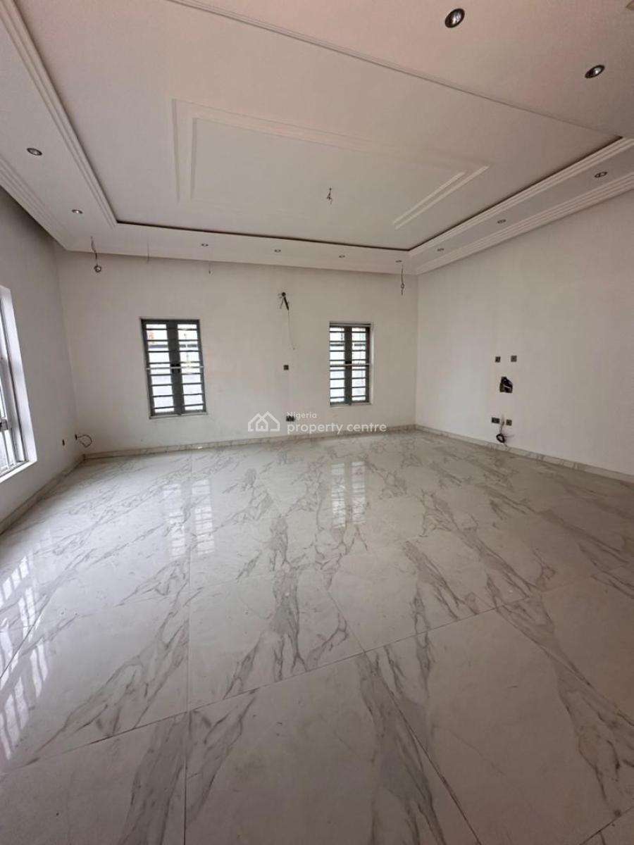 5-bedroom Self-compound Semi-detached Duplex with Bq, 2nd Toll Gate, Lekki, Lagos, Semi-detached Duplex for Sale