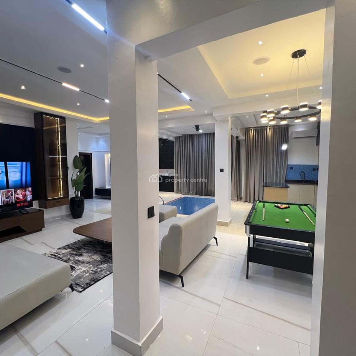 Eunice Luxurious Two Bedroom Apartment with an Indoor Swimming Pool, Gwarinpa, Abuja, Flat / Apartment Short Let