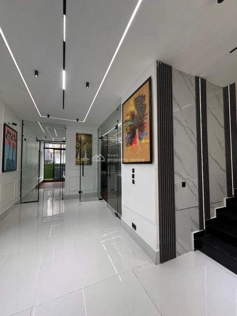 Spaciously Built Fully Detached 5-bedroom Duplex with Bq, Lekki Phase 1, Lekki, Lagos, Detached Duplex for Sale