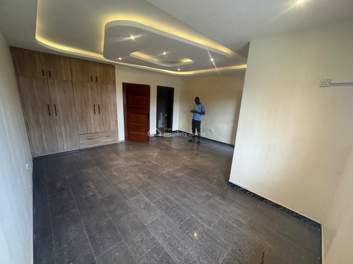 a Super Clean and Spacious Self Contain Upstair, Off Admiralty Way, Lekki Phase 1, Lekki, Lagos, Self Contain (single Rooms) for Rent