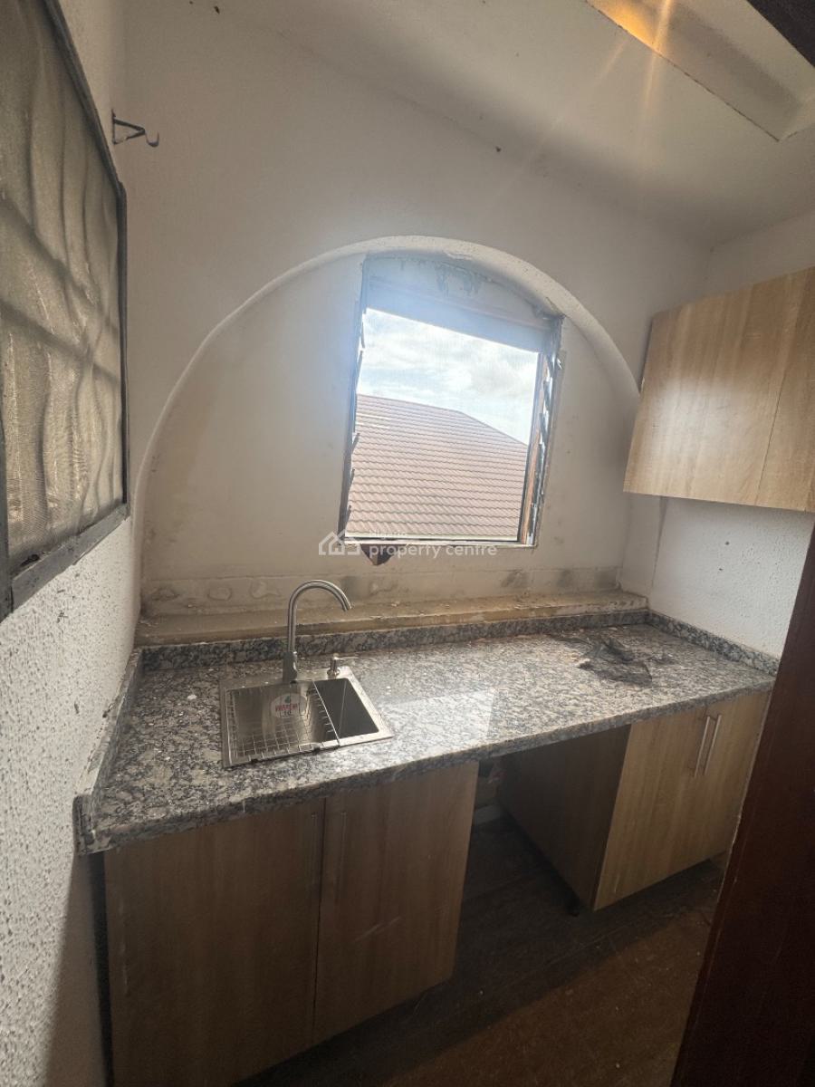 a Super Clean and Spacious Self Contain Upstair, Off Admiralty Way, Lekki Phase 1, Lekki, Lagos, Self Contain (single Rooms) for Rent