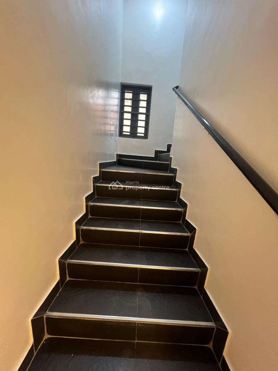 Brand New 3bedroom Apartment, Lekki Phase 1, Lekki, Lagos, Flat / Apartment for Rent