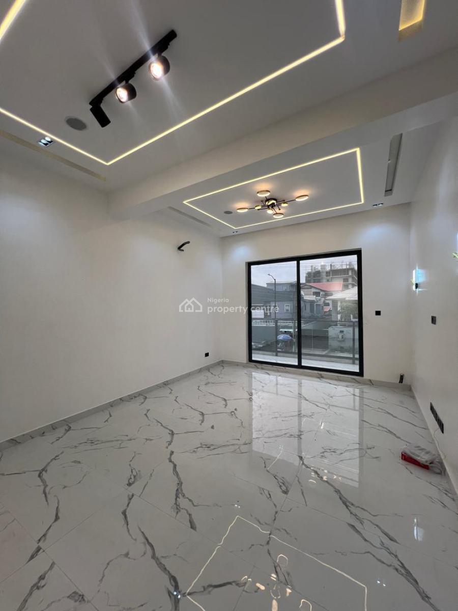 Brand New 3bedroom Apartment, Lekki Phase 1, Lekki, Lagos, Flat / Apartment for Rent