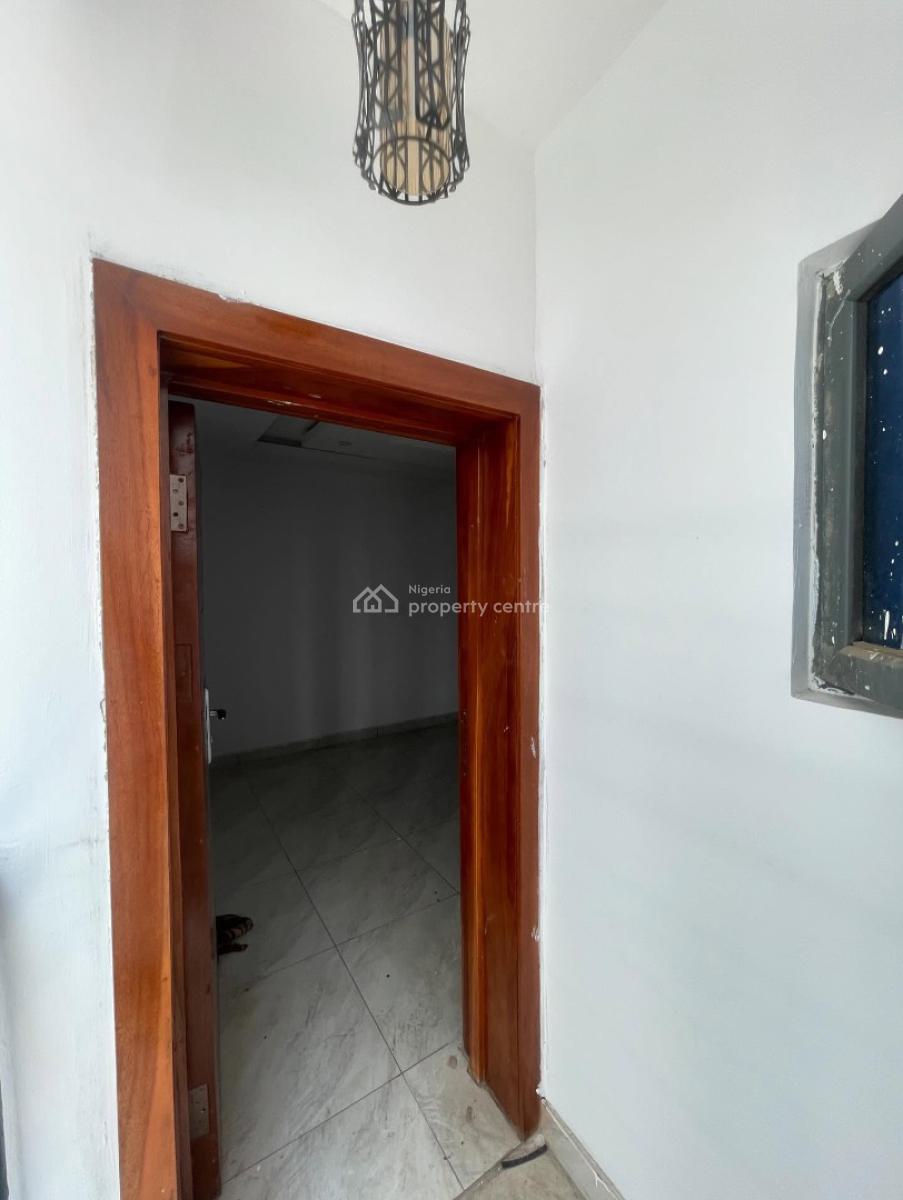 Exquisite 2 Bedroom Apartment, Ologolo, Ologolo, Lekki, Lagos, Flat / Apartment for Rent