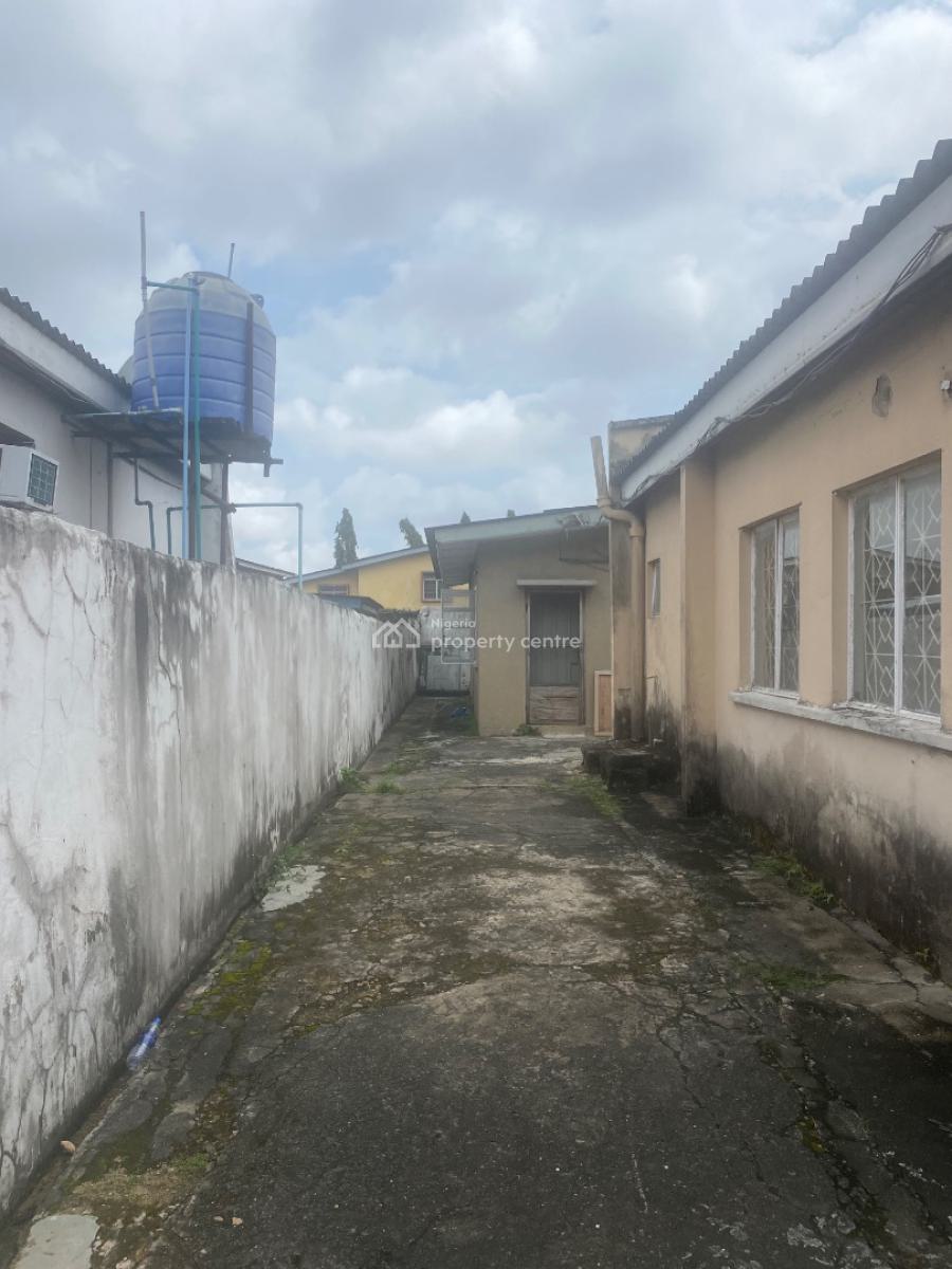 2 Nos of 2 Bedroom Flats, Tafa Balewa Street, Adeniran Ogunsanya, Surulere, Lagos, House for Sale
