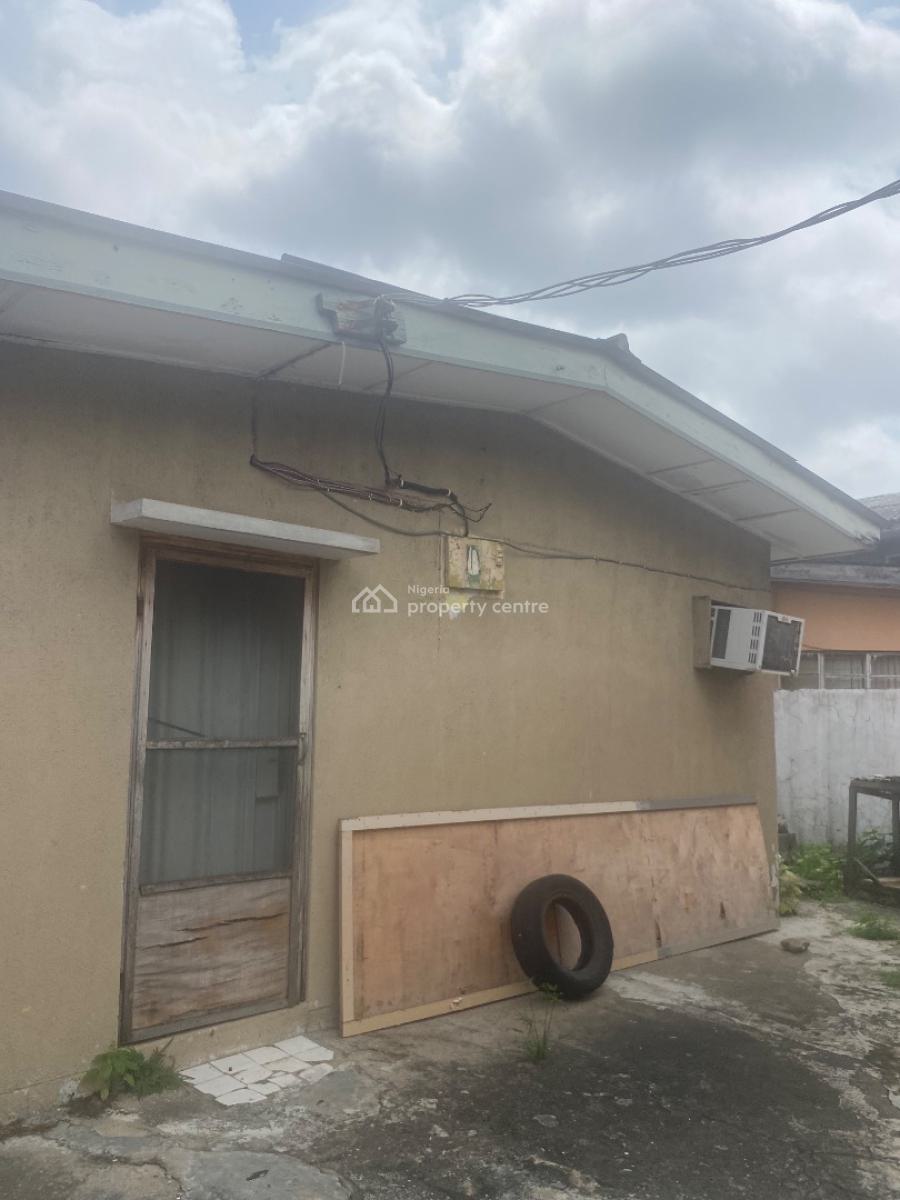 2 Nos of 2 Bedroom Flats, Tafa Balewa Street, Adeniran Ogunsanya, Surulere, Lagos, House for Sale