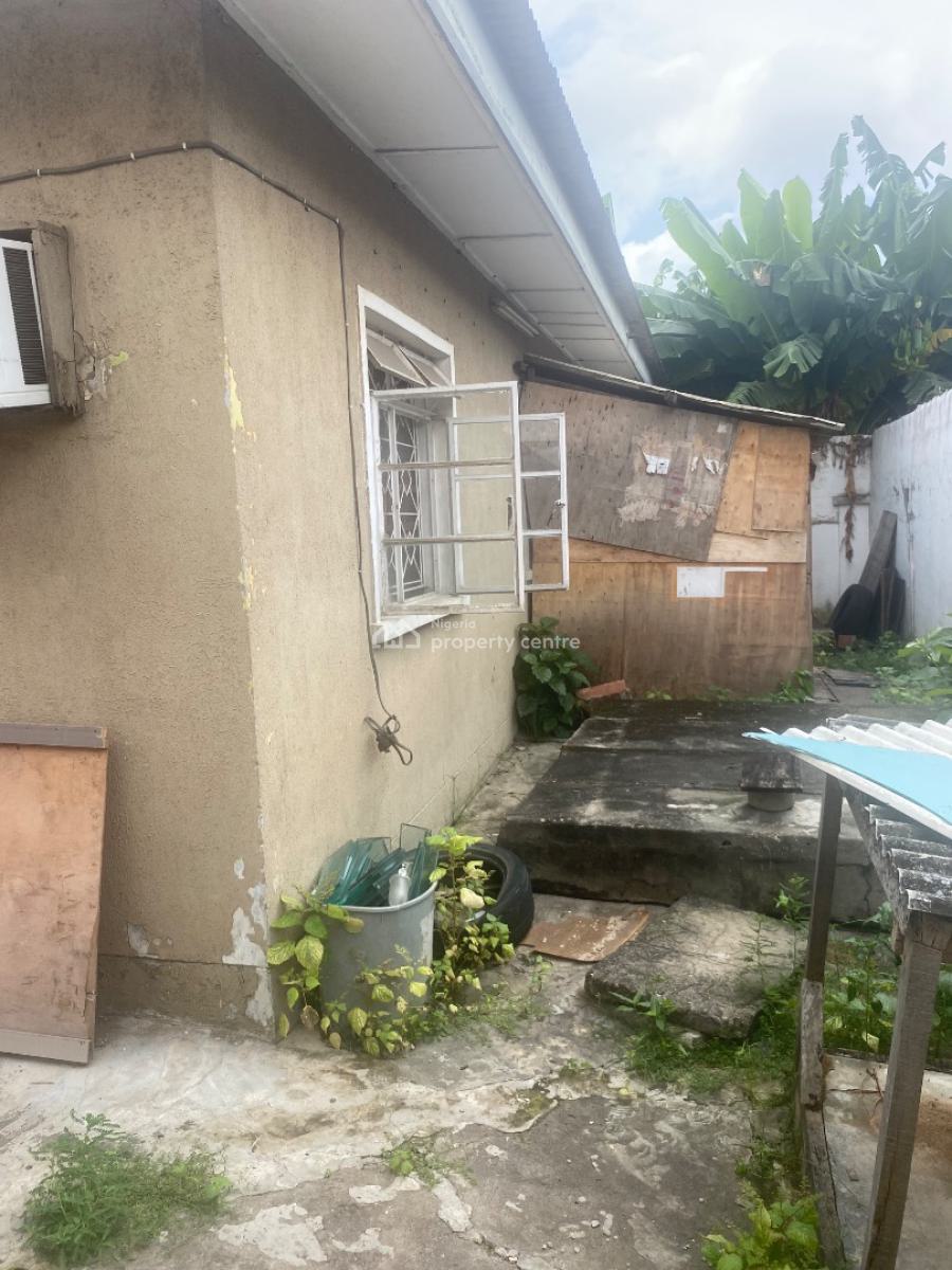 2 Nos of 2 Bedroom Flats, Tafa Balewa Street, Adeniran Ogunsanya, Surulere, Lagos, House for Sale