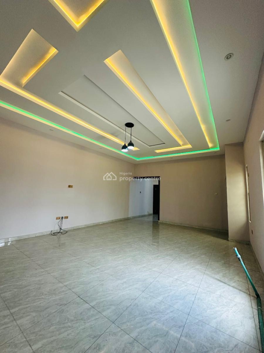 Elegantly Built 4 Bedroom Semi Detached Duplex with Bq, Maryland, Lagos, Semi-detached Duplex for Sale