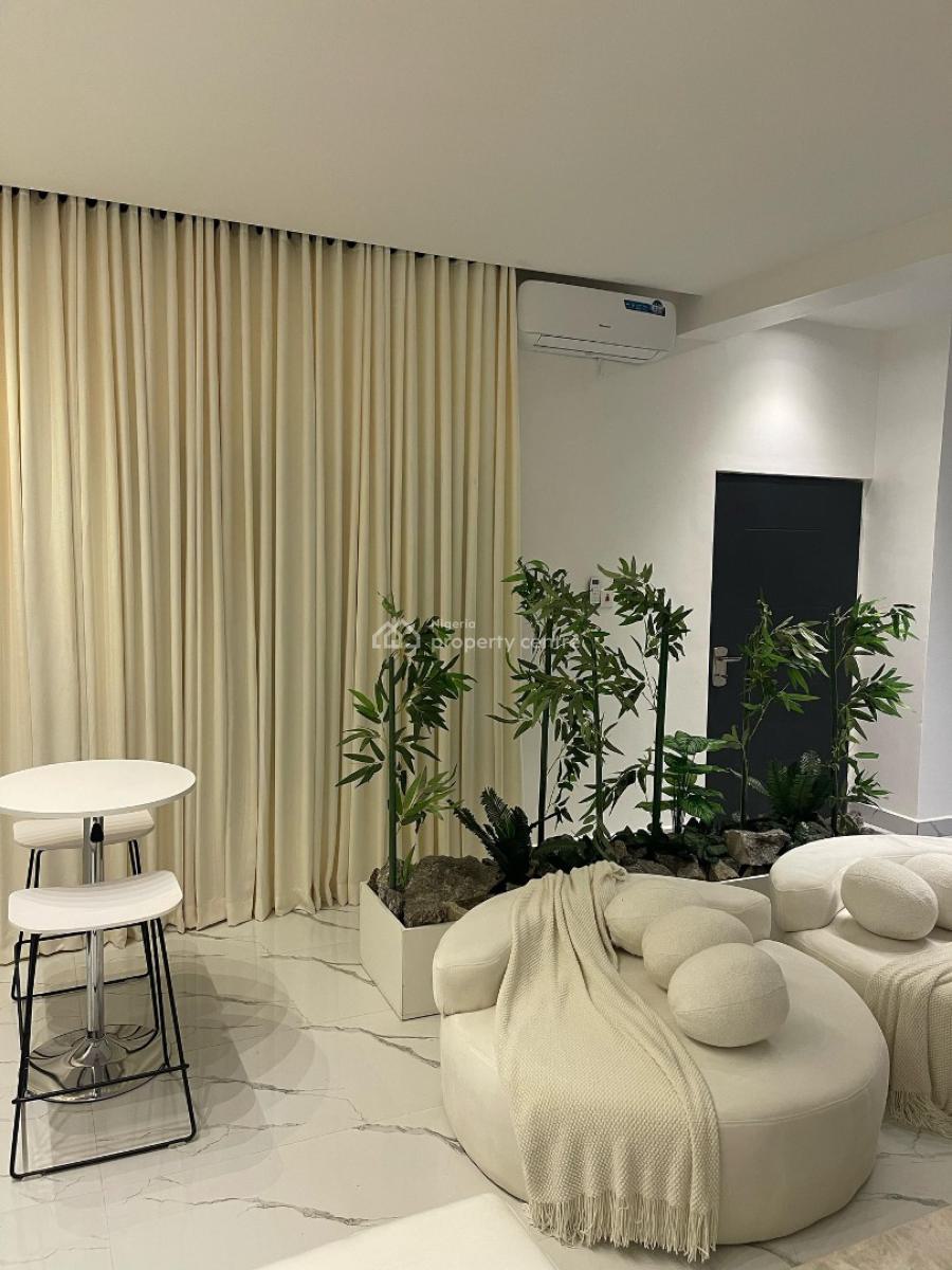 Eunice Finely Furnished 3 Bedroom Apartment with Pleasing Aesthetics, Life Camp, Abuja, Flat / Apartment Short Let