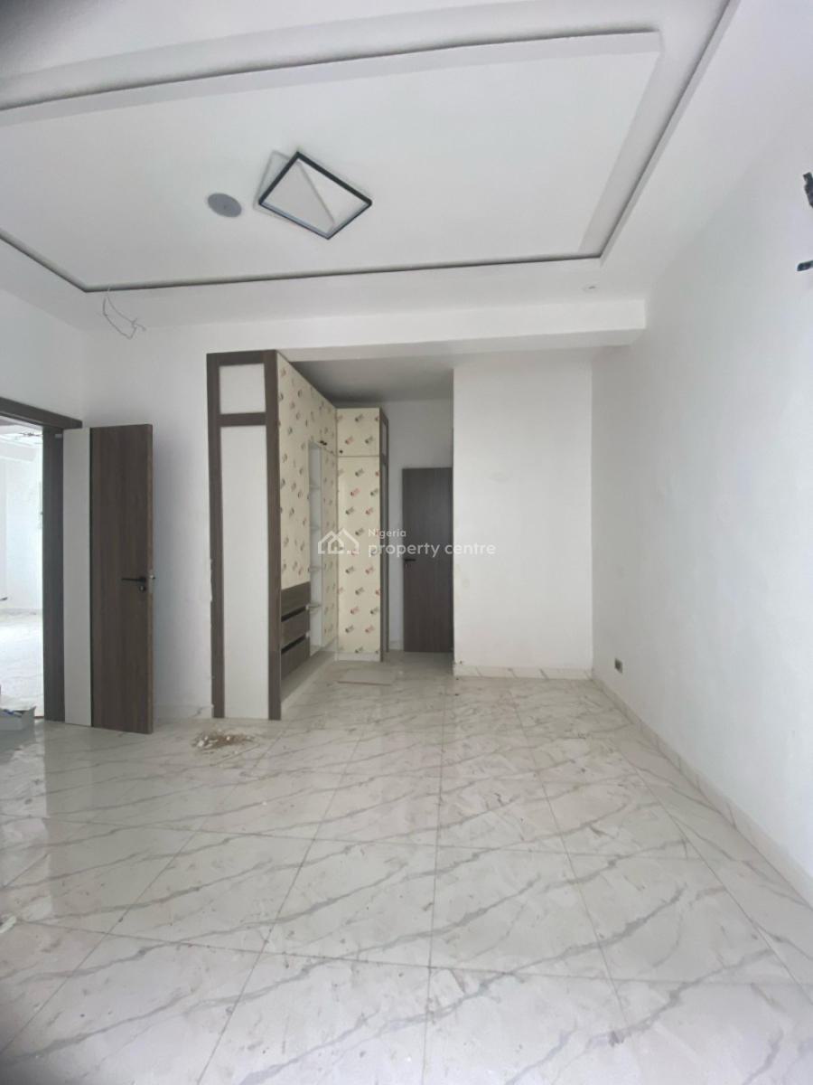 Newly Built 3 Bedroom Apartment on The 1st Floor, Lekki Phase 1, Lekki, Lagos, Flat / Apartment for Rent