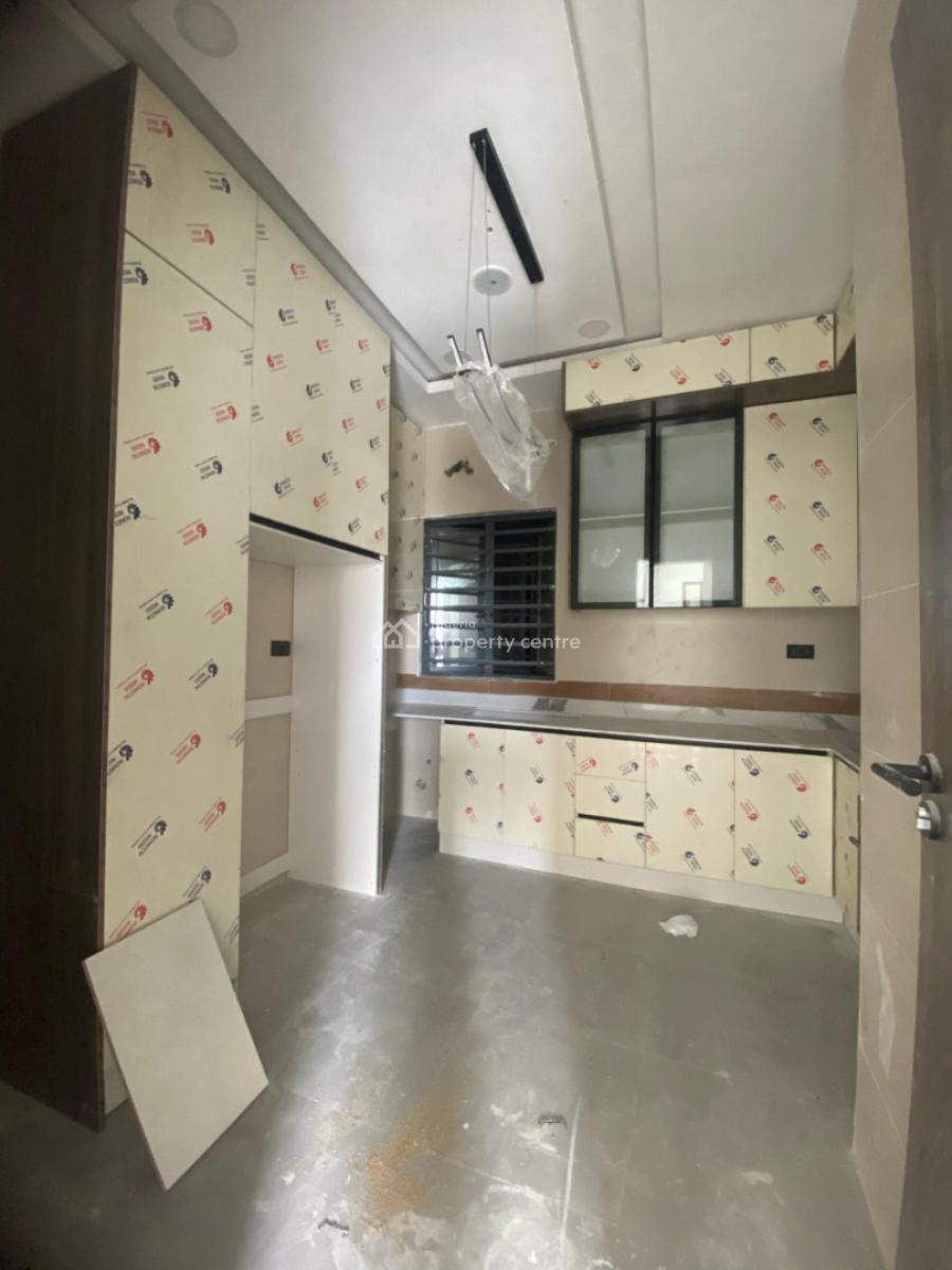 Newly Built 3 Bedroom Apartment on The 1st Floor, Lekki Phase 1, Lekki, Lagos, Flat / Apartment for Rent