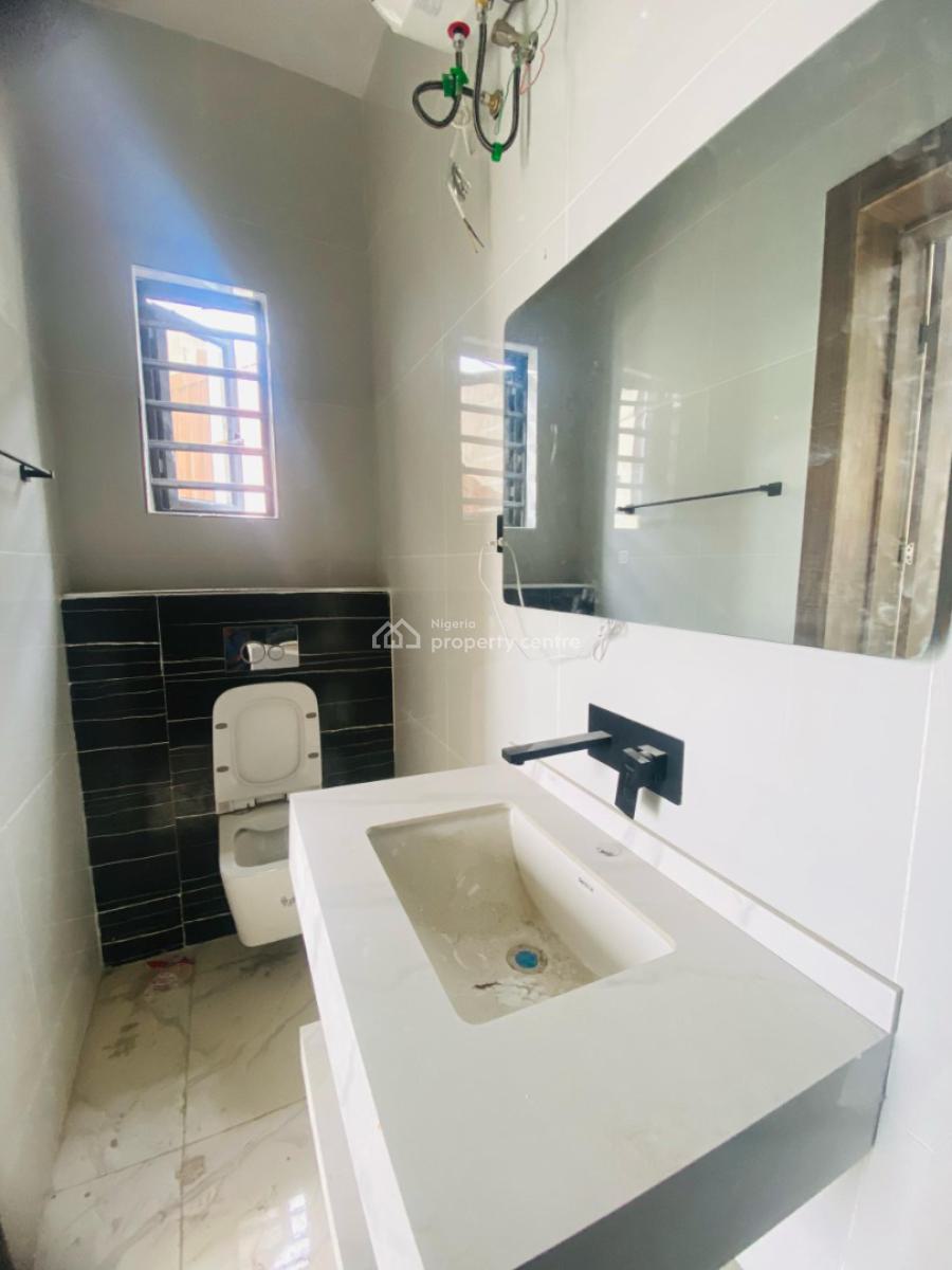 Newly Built 3 Bedroom Apartment on The 1st Floor, Lekki Phase 1, Lekki, Lagos, Flat / Apartment for Rent