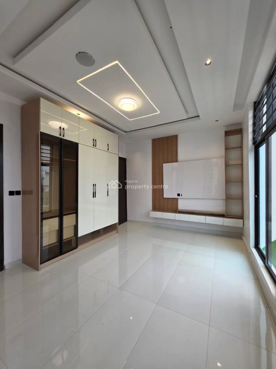 5 Bedroom Fully-detached Duplex with Bq, Ajah, Lagos, Detached Duplex for Sale
